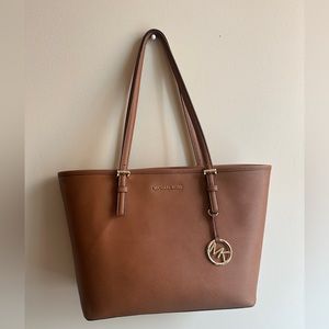 Michael Kors Jet Set Travel Tote Brown